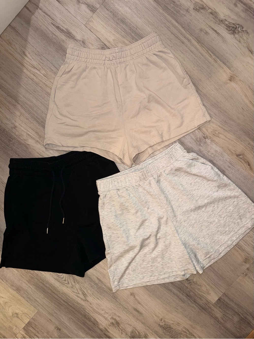 Women’s Lounge Shorts Bundle H&M & Red Finch - Gray/Black/Tan